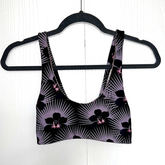 *S O L D* ACACIA Modern Pacific top - Picture 3 of 4